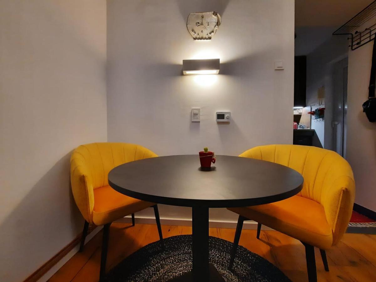 Piccolo App Apartment Zagreb Bagian luar foto