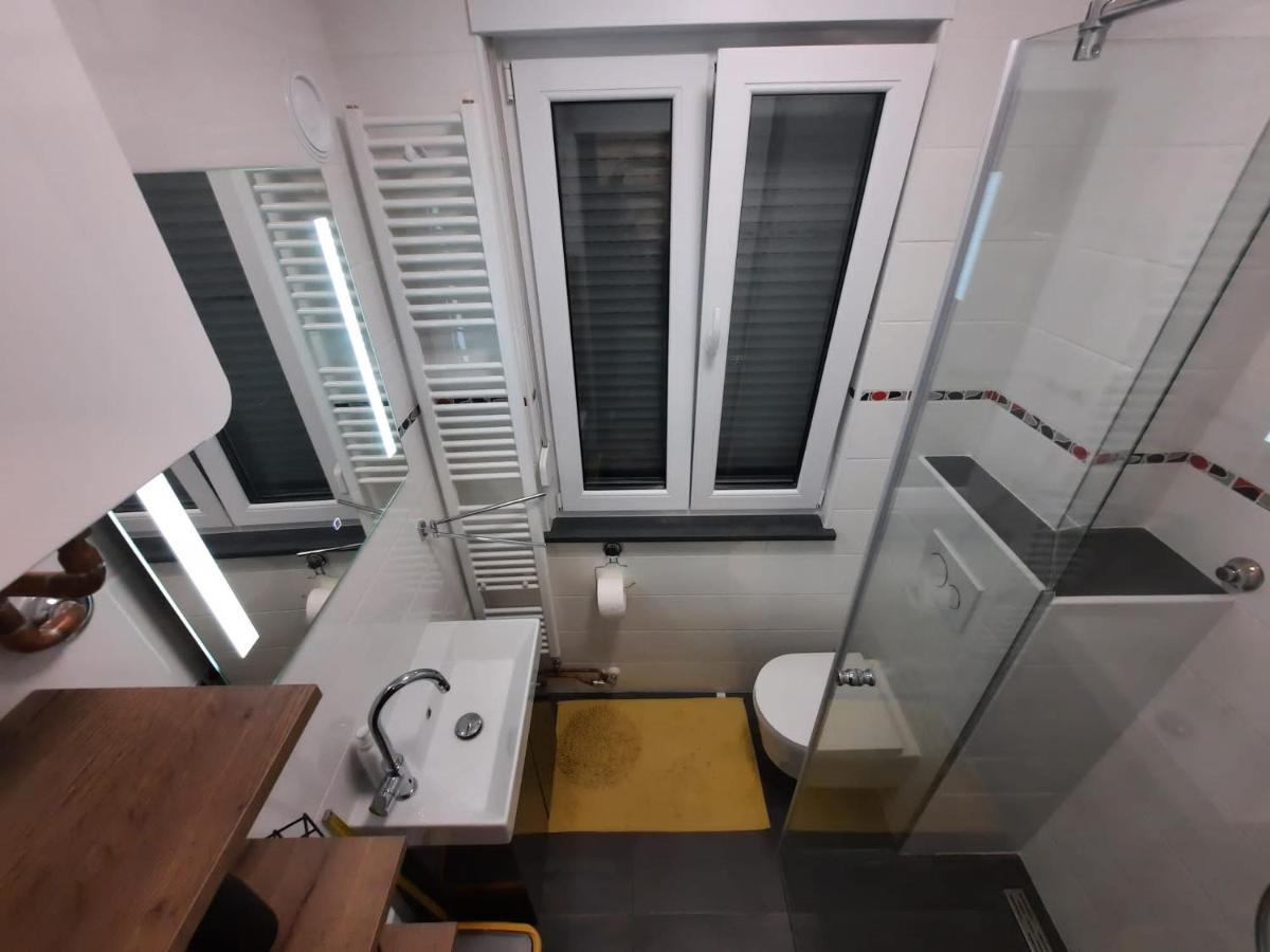 Piccolo App Apartment Zagreb Bagian luar foto